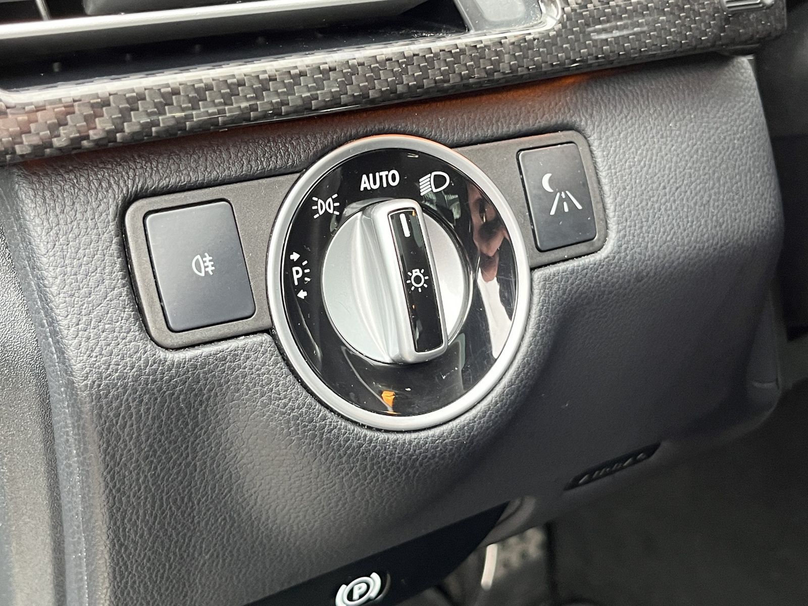 Fahrzeugabbildung Mercedes-Benz E 63 AMG*Perf*Harman*Keramik*Keyless*