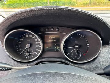 Mercedes GL 320 - 12