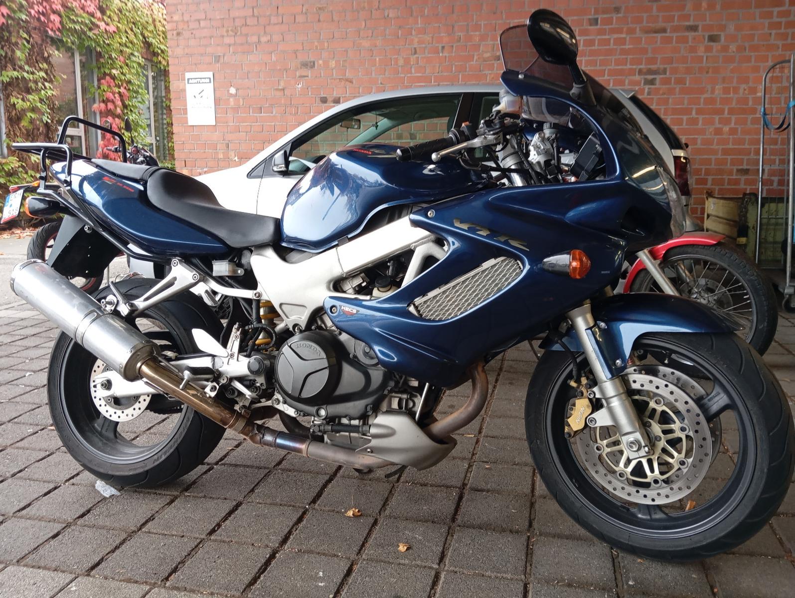 Honda VTR1000 F X 1990 27000km KD neu HU 7/25