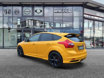 Ford Focus ST °RECARO°Bi-Xenon°Navi°Keyless°AAC°SHZ°