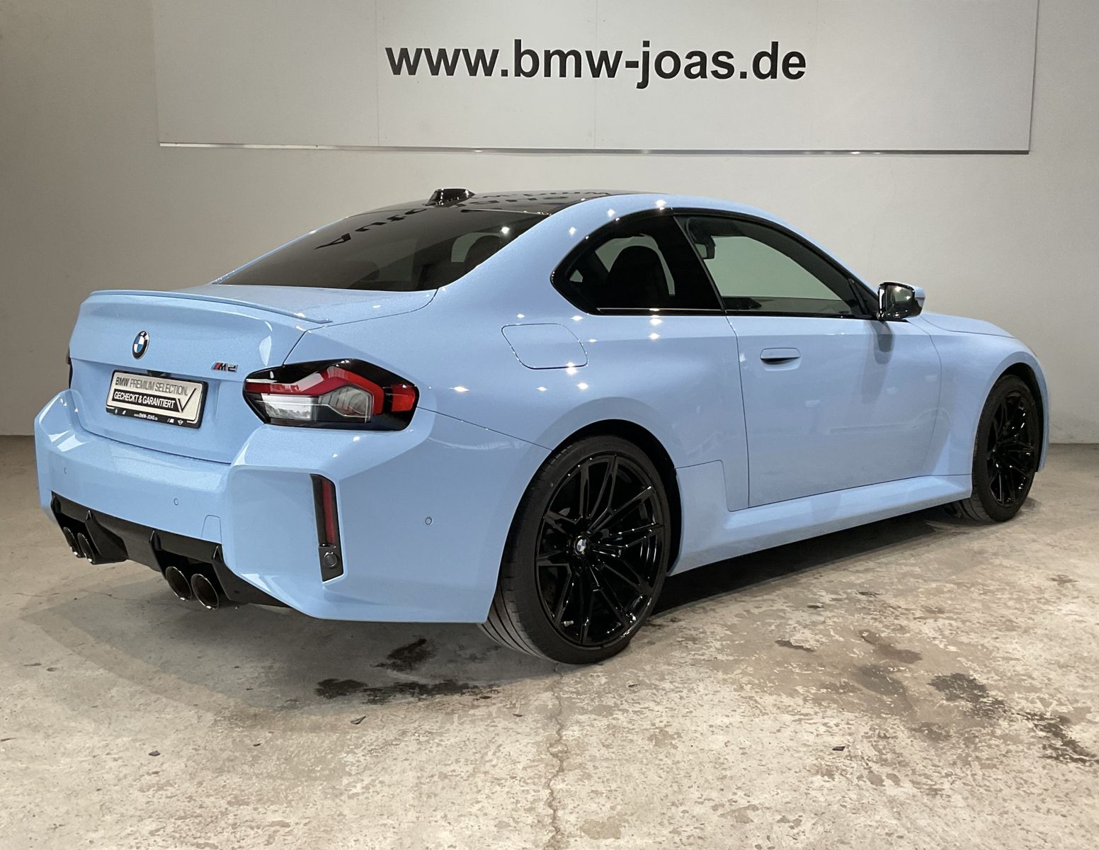 Fahrzeugabbildung BMW M2 Coupé M Carbondach, M Sportsitze, Harman Kard