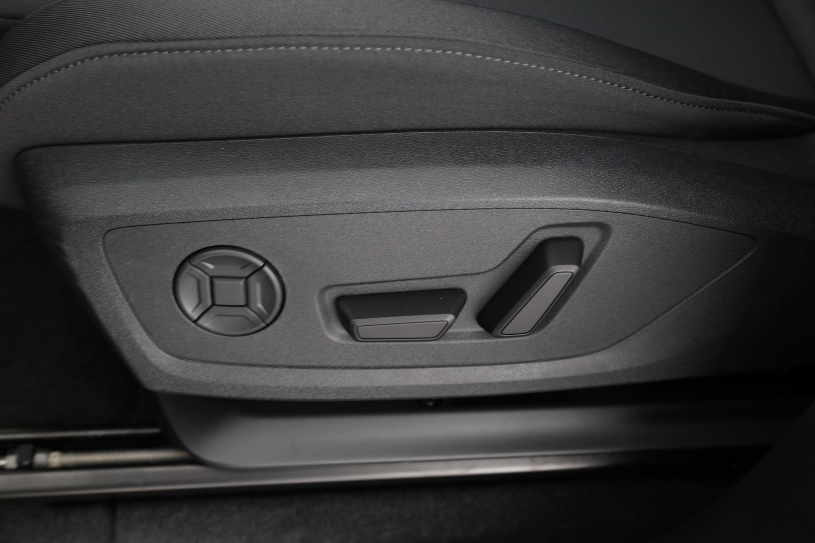 Audi Q6 e-tron - Bild 18