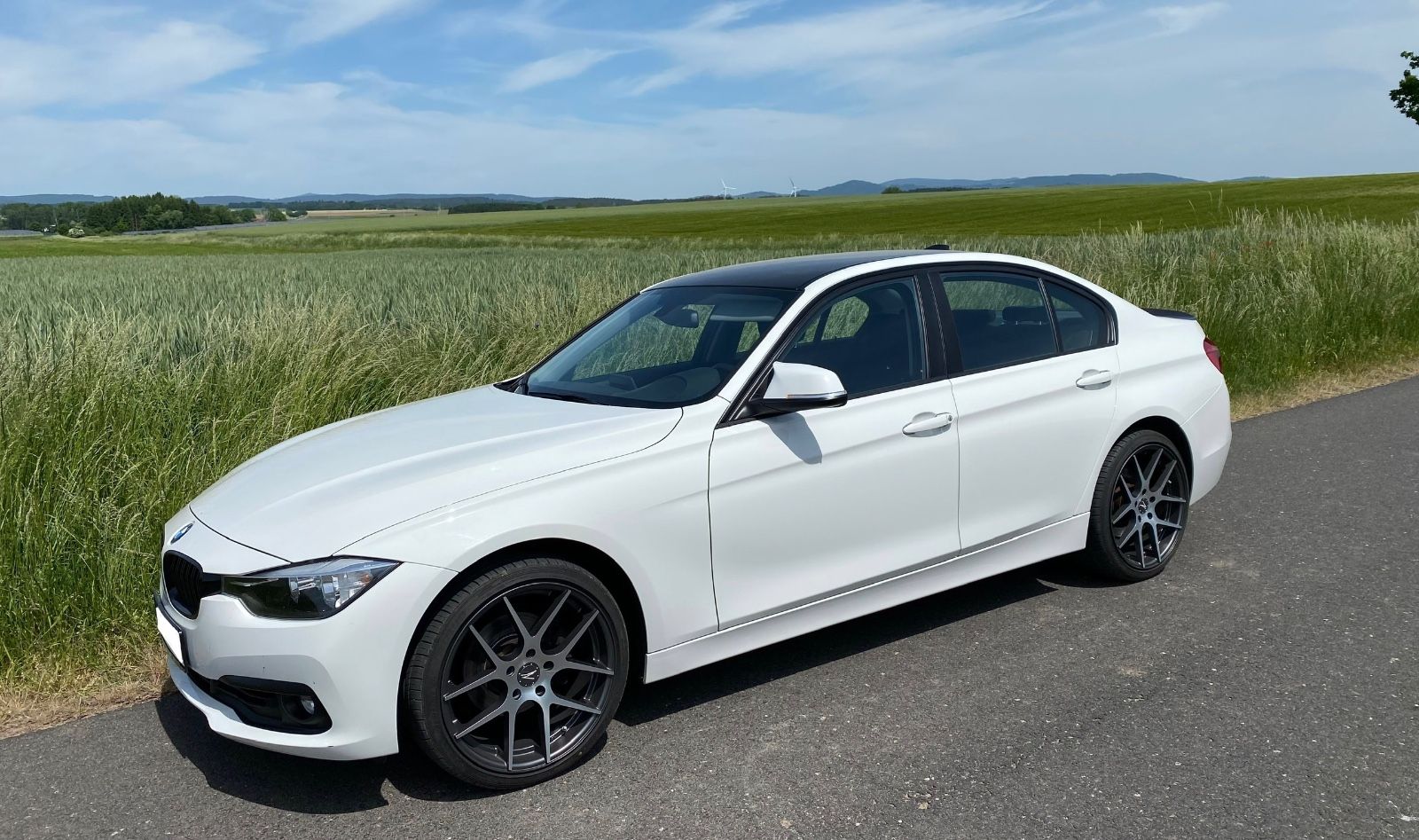 BMW 318i Modell Advantage LCI, Z-Performance Felgen