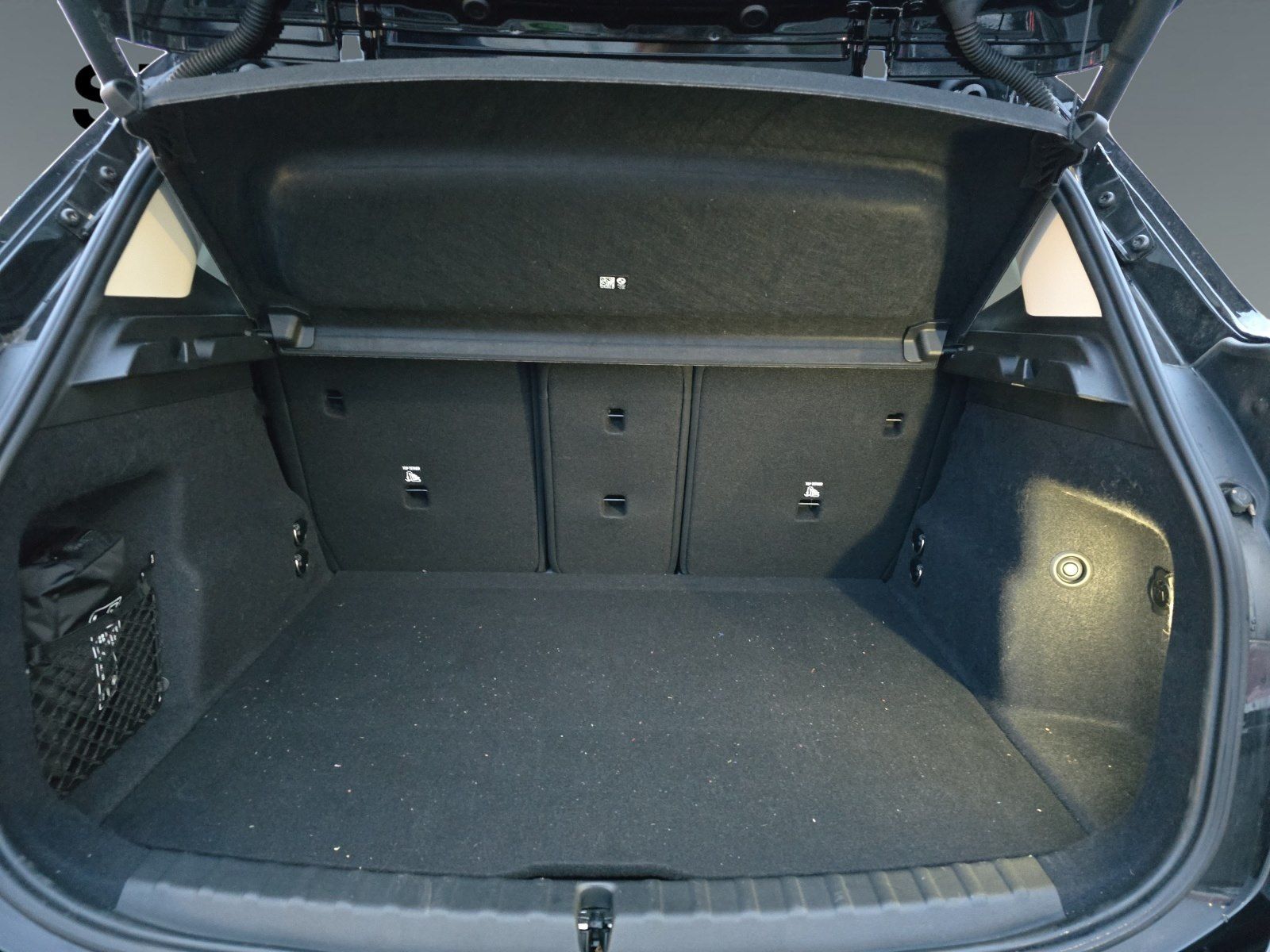 BMW 218 Active Tourer - Bild 13