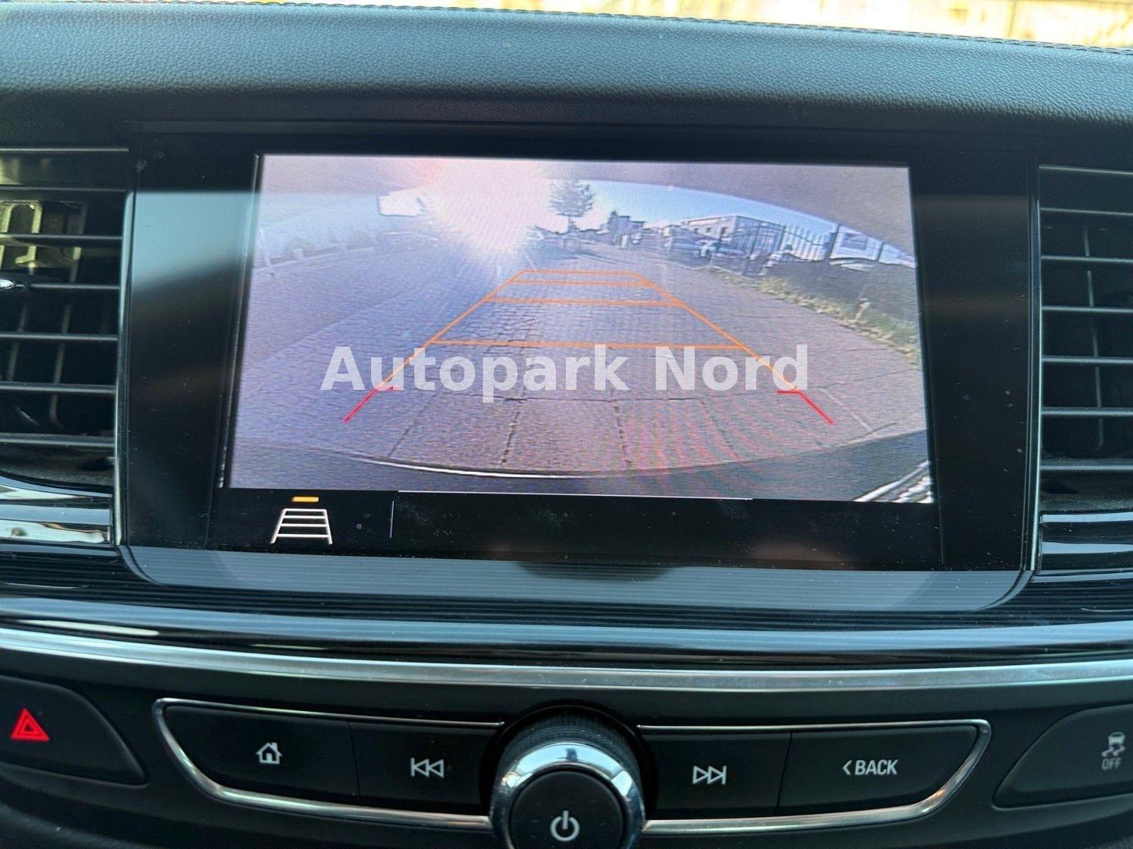 Opel Insignia 2.0 BiTurbo ST Innovation 4x4 Aut - AHK