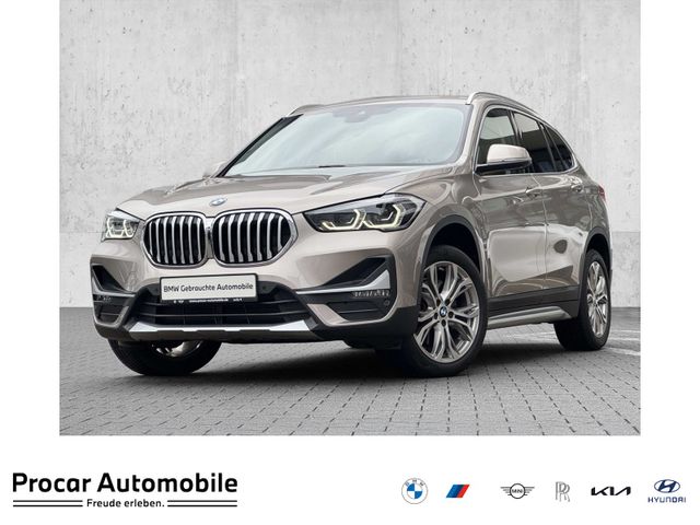 BMW X1 xDrive20d xLine LED Pano AHK PA Navi+ HuD DAB