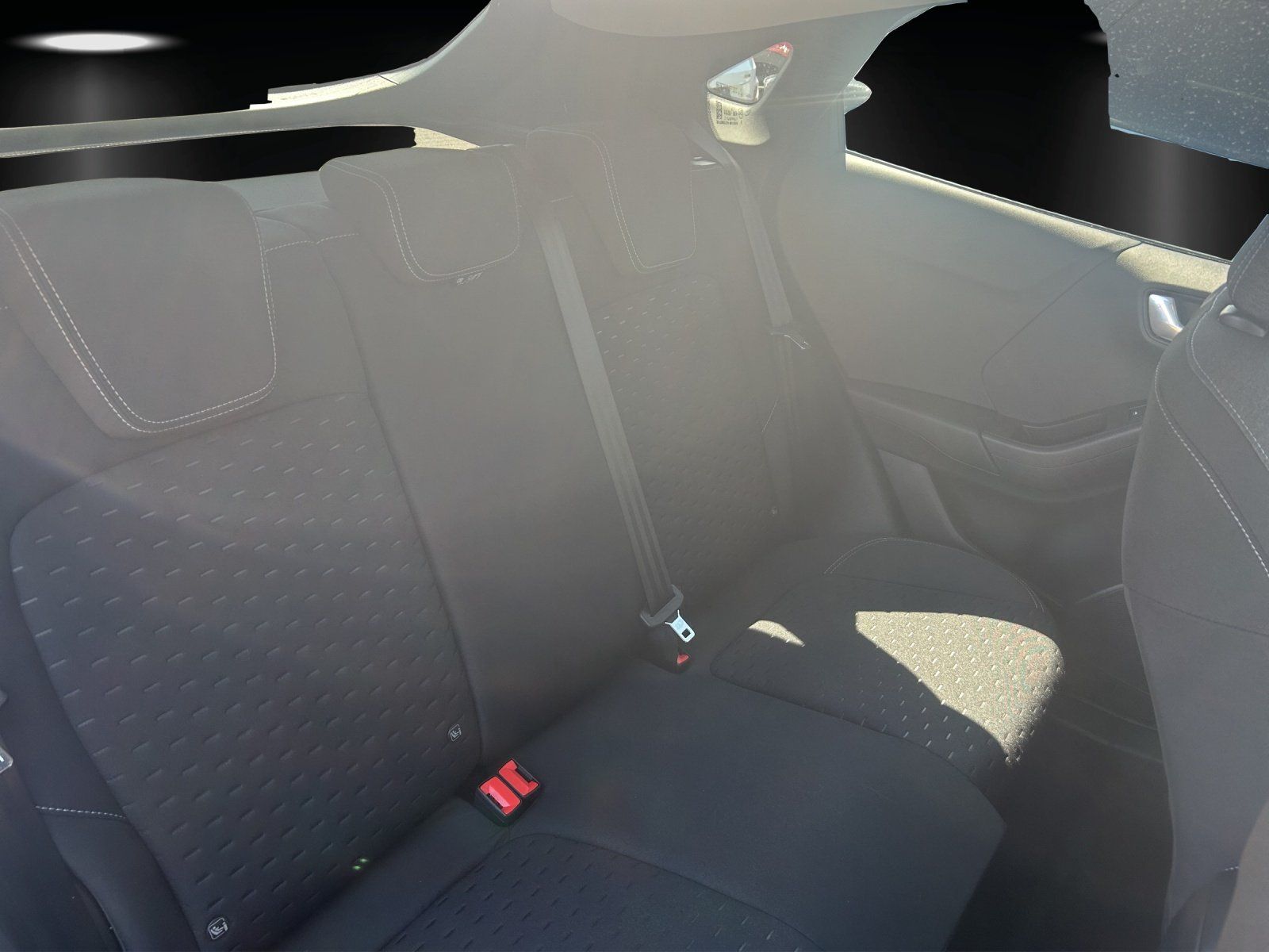 Fahrzeugabbildung Ford Puma 1,0 MHEV Titanium