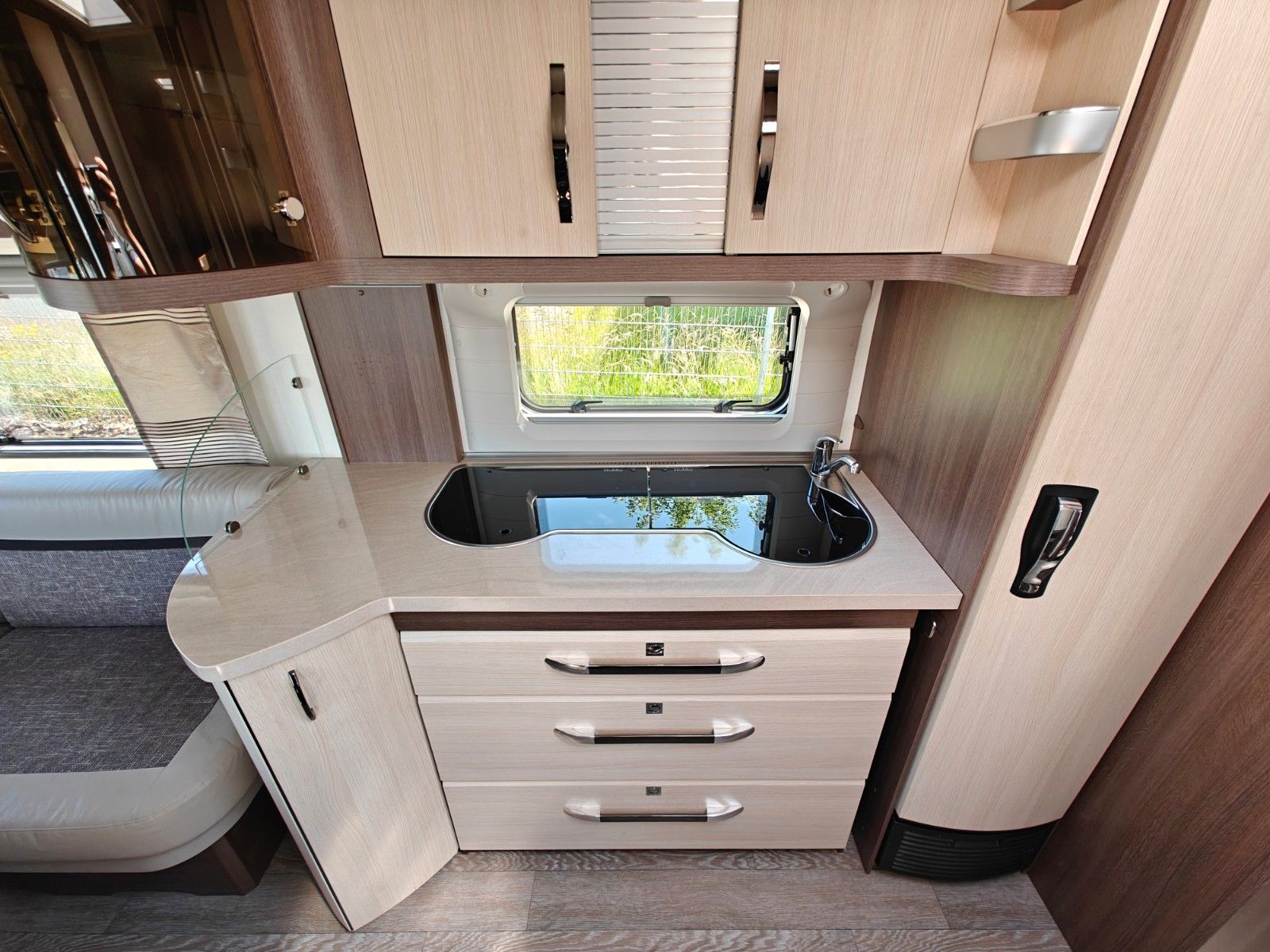 Fahrzeugabbildung Hobby Prestige 720 UKFe - Mover XT4, Isabella Vorzelt