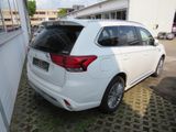 Mitsubishi Outlander PHEV 4WD Antroid Auto/Appel Carplay - Mitsubishi aus 2000