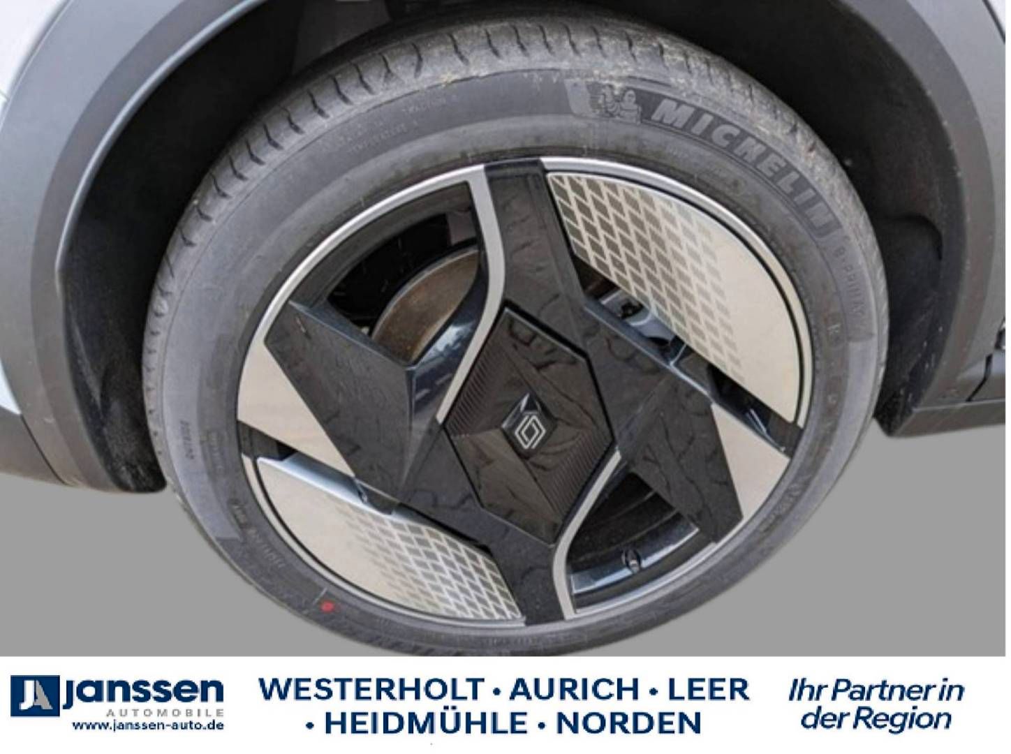Fahrzeugabbildung Renault Scenic E-Tech 100% ele Iconic 220 Long Range