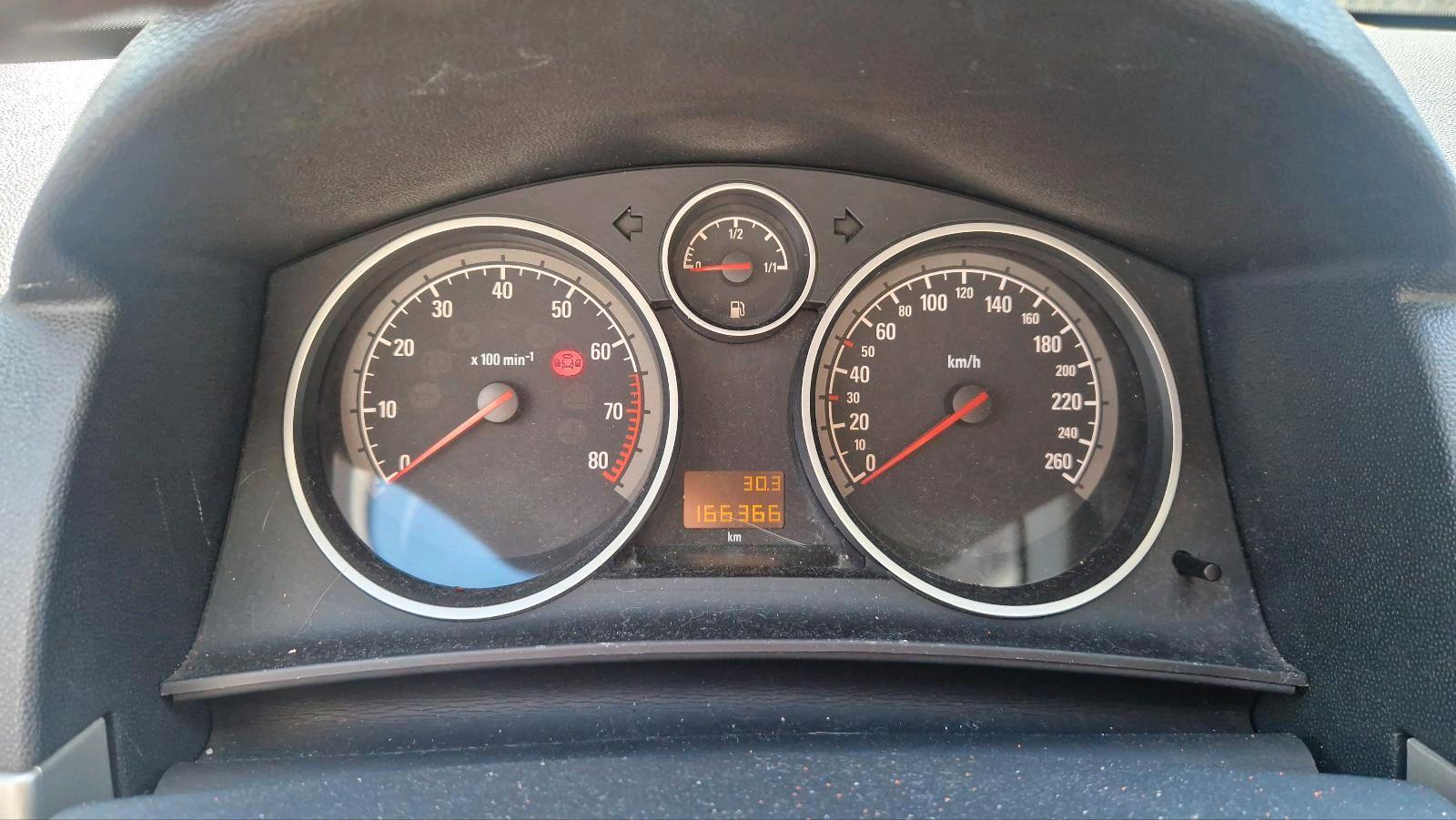 Opel Astra 2007 — photo 6