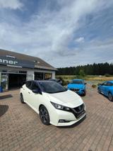 Nissan Leaf 39 kWh Tekna/ Bose / LED - Nissan mit Elektro-Antrieb