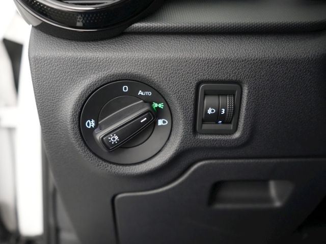 Fabia ACTIVE MPI+LED LICHT+SITZHEIZUNG+PARKPILOT