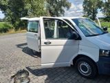 Volkswagen T5 Caravelle - Volkswagen T5 Caravelle aus 2012