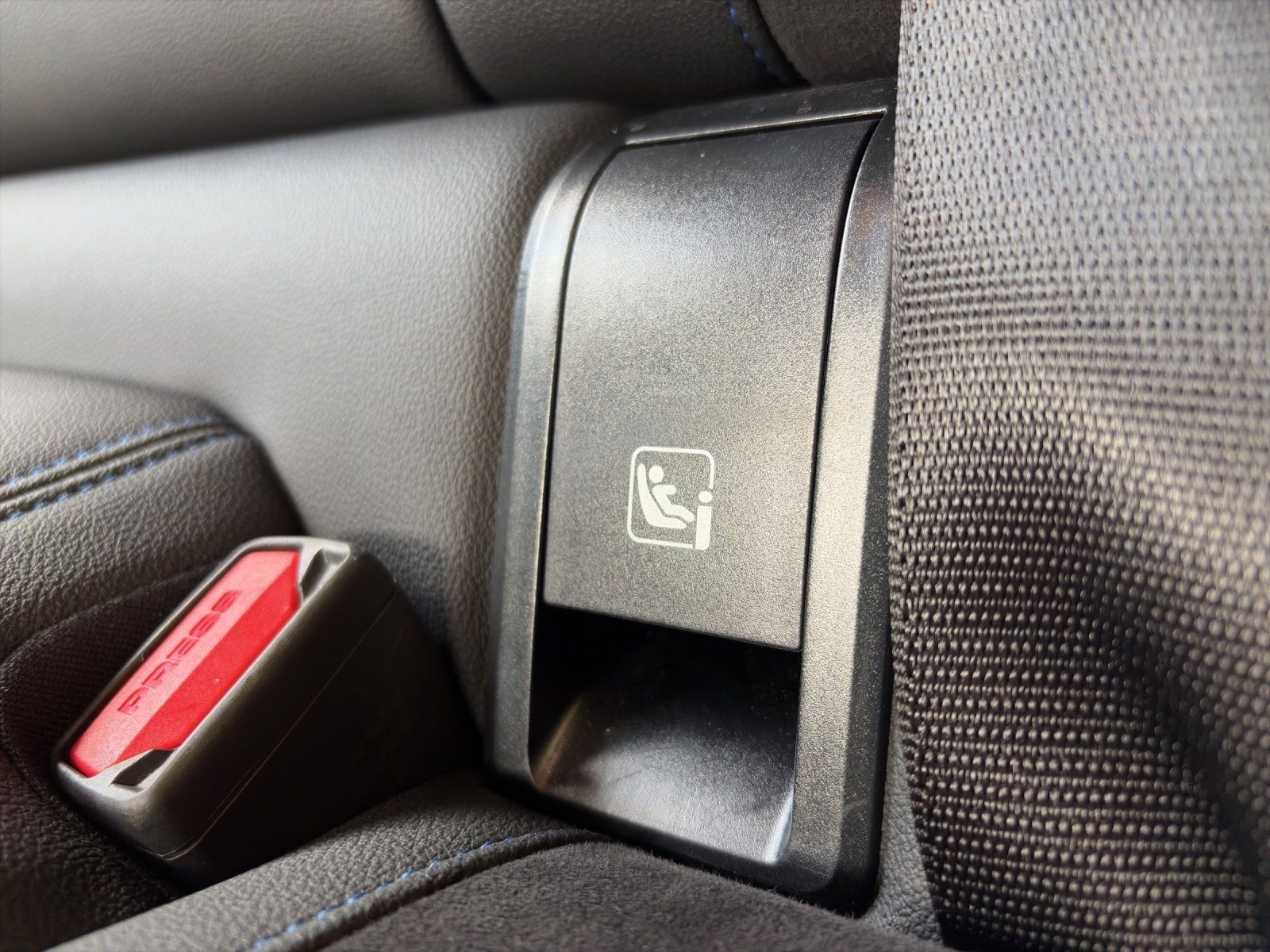 BMW i4 - Bild 19