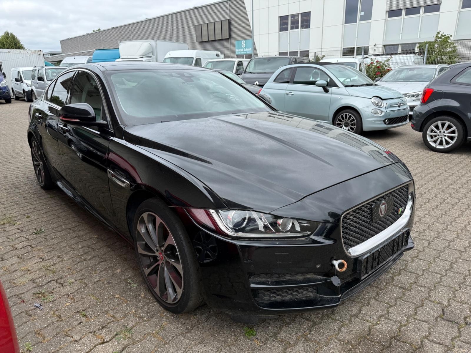 Jaguar XE AWD*2.0D*R-DESGIN*MOTOR LÄUFT*134TKM*