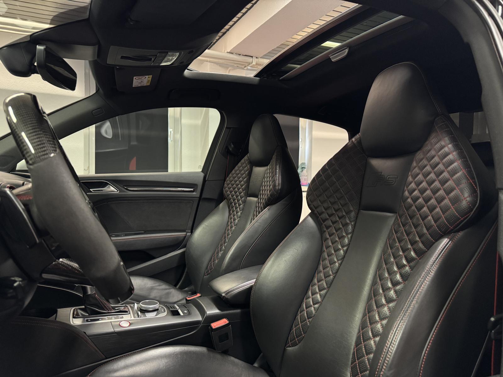 Audi RS 3 2.5 TFSI quattro*PANO*SCHALE*B&O*S.ABGAS*