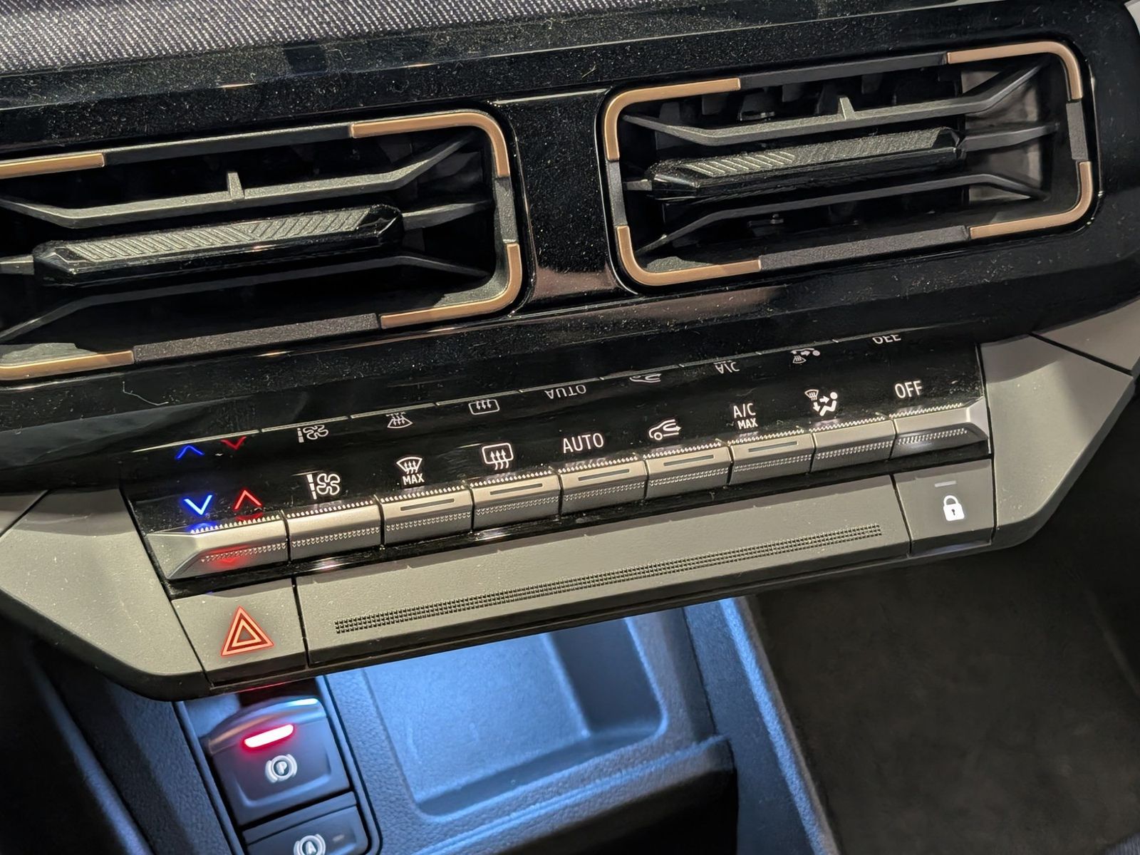 RENAULT R 4 E-Tech Elektrisch Techno 150 Comfort Range – Bild 13