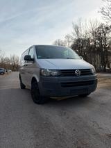 Volkswagen T5 Kombi - Volkswagen T5 Kombi in München