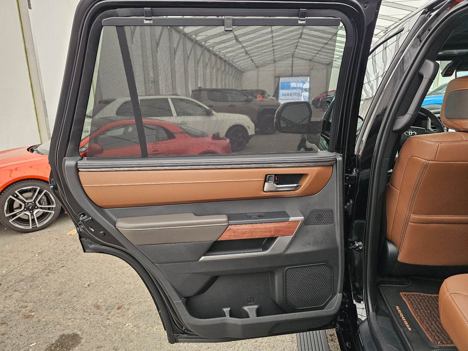 Fahrzeugabbildung Toyota Sequoia 1794 Edition T1: 87.800 EUR ! Stock !!