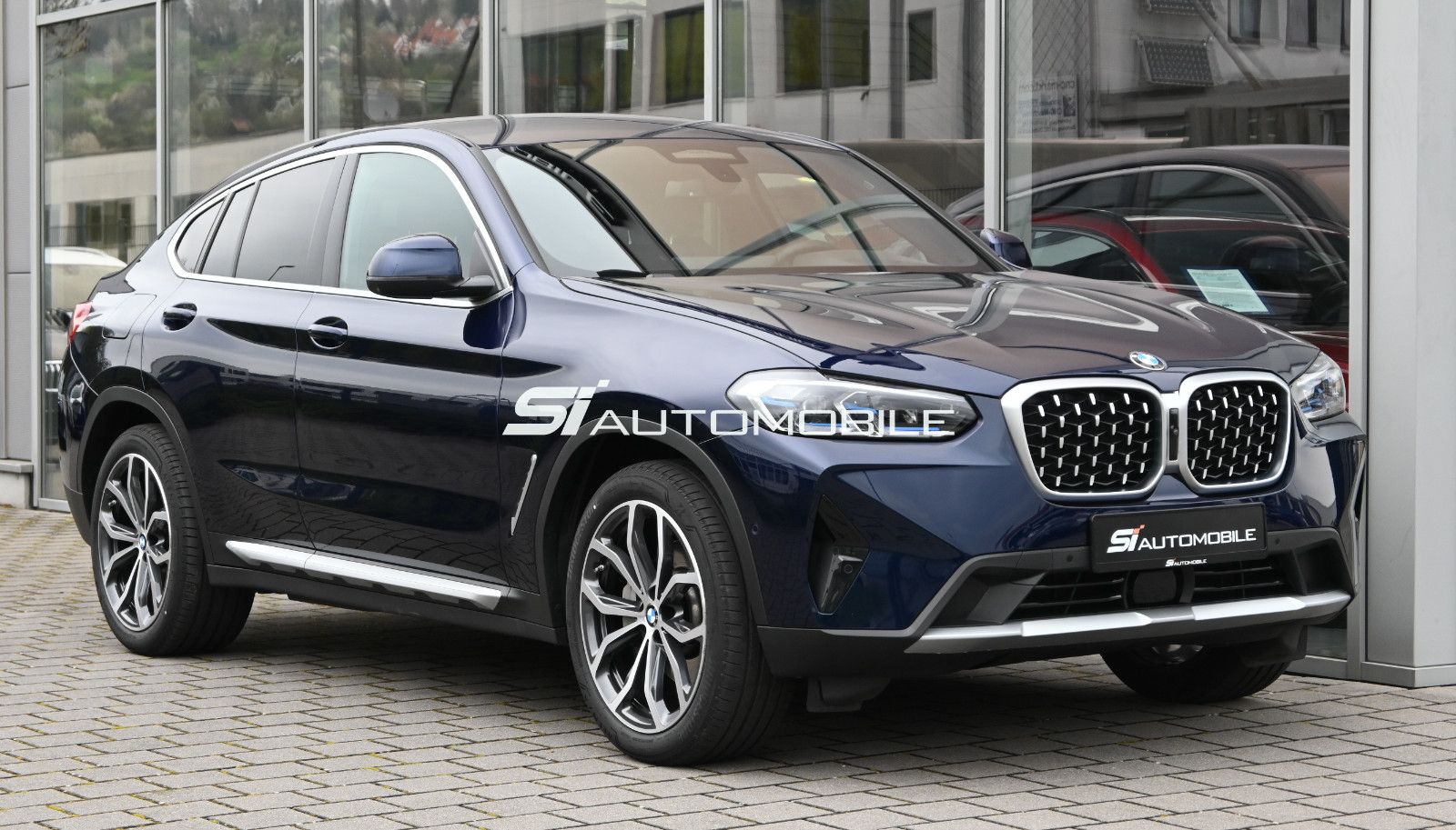 Fahrzeugabbildung BMW X4 xDr30d °UVP 92.400€°ACC°AHK°STHZG°INDIVIDUAL°