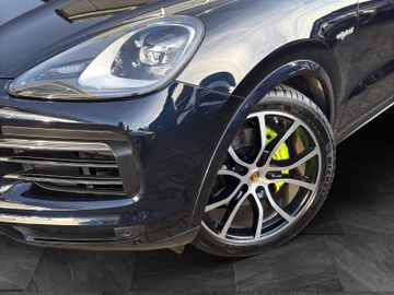 Porsche Cayenne E-Hybrid*PANO*AHK*APPLE*LED*CHRONO*LUFT