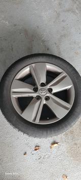 Toyota Avensis Sol 2.2 D-4D Automatik Sol - Toyota Avensis Sol mit Diesel-Antrieb