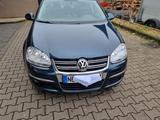 Volkswagen Jetta 1.6 Comfortline Comfortline mit Gasanlage - : Gasanlage mit