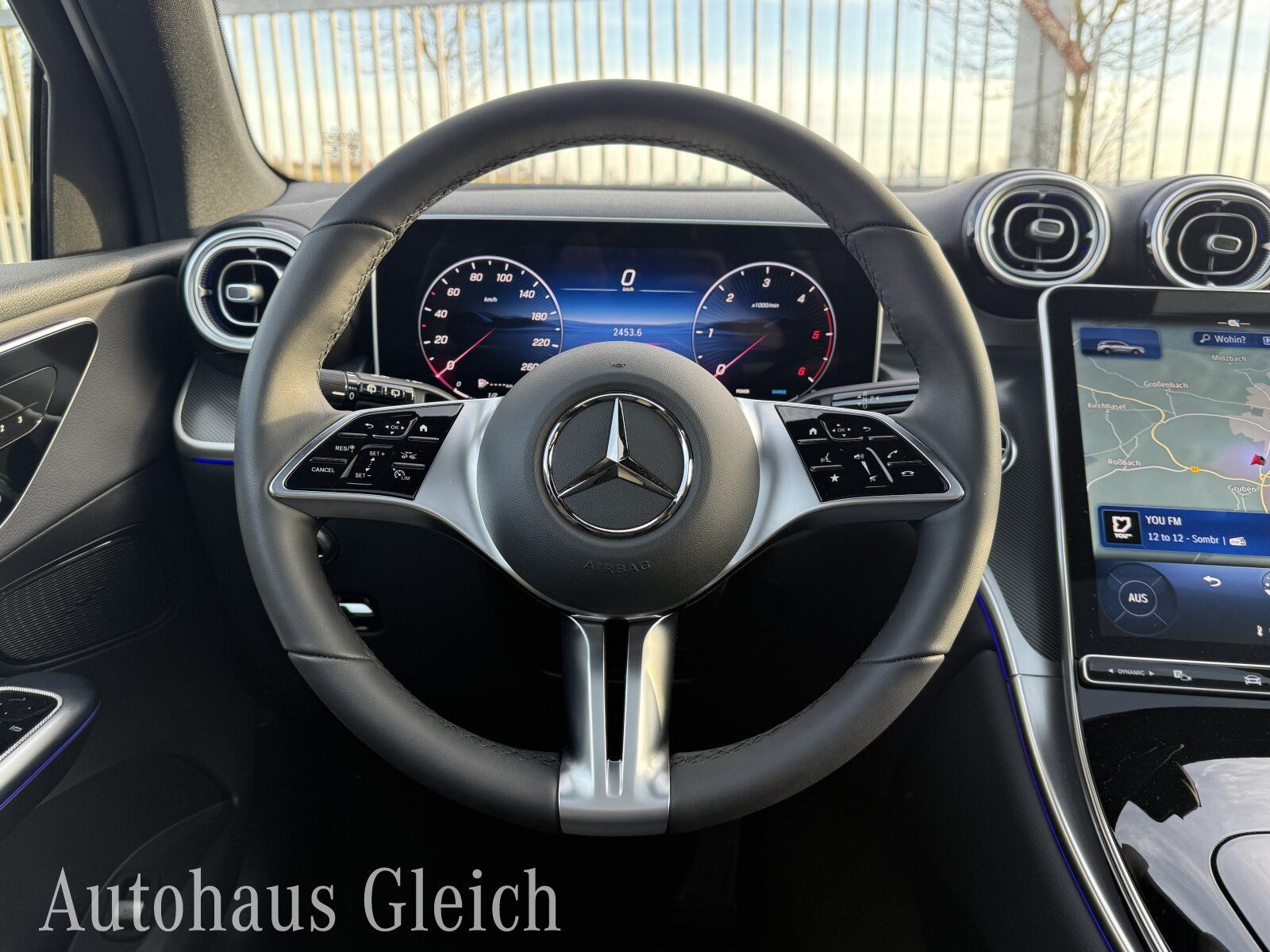 Fahrzeugabbildung Mercedes-Benz GLC 220 d Avantgarde 4Matic Navi/Pano.-Dach/Klim