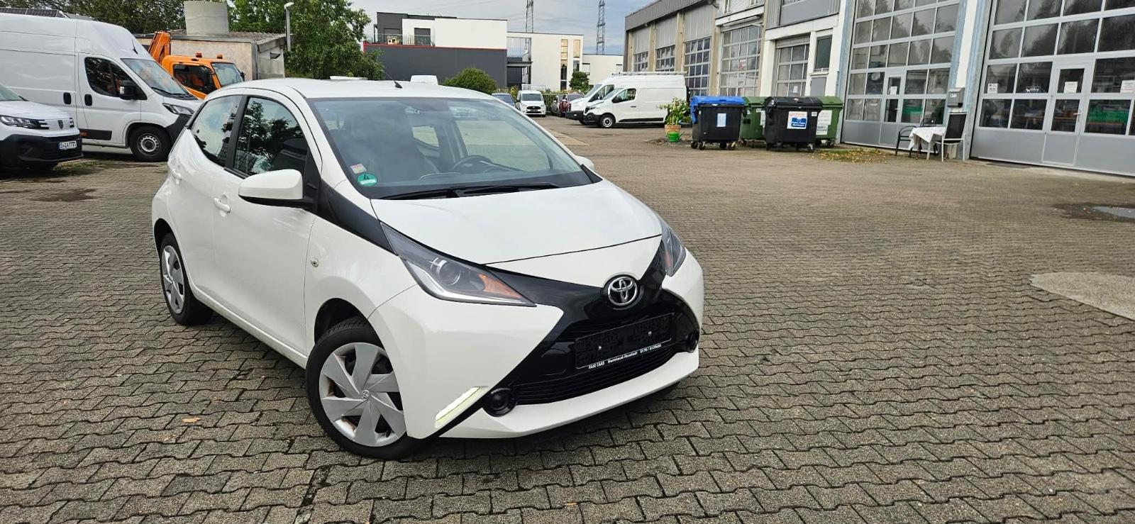 Toyota Aygo AYGO x-play