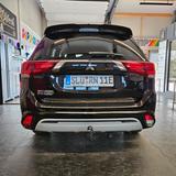 Mitsubishi Outlander 2.4 MIVEC PLUG-IN HYBRID 4WD Basis... - Mitsubishi Outlander Basis mit Hybrid-Antrieb (Benzin/Elektro)
