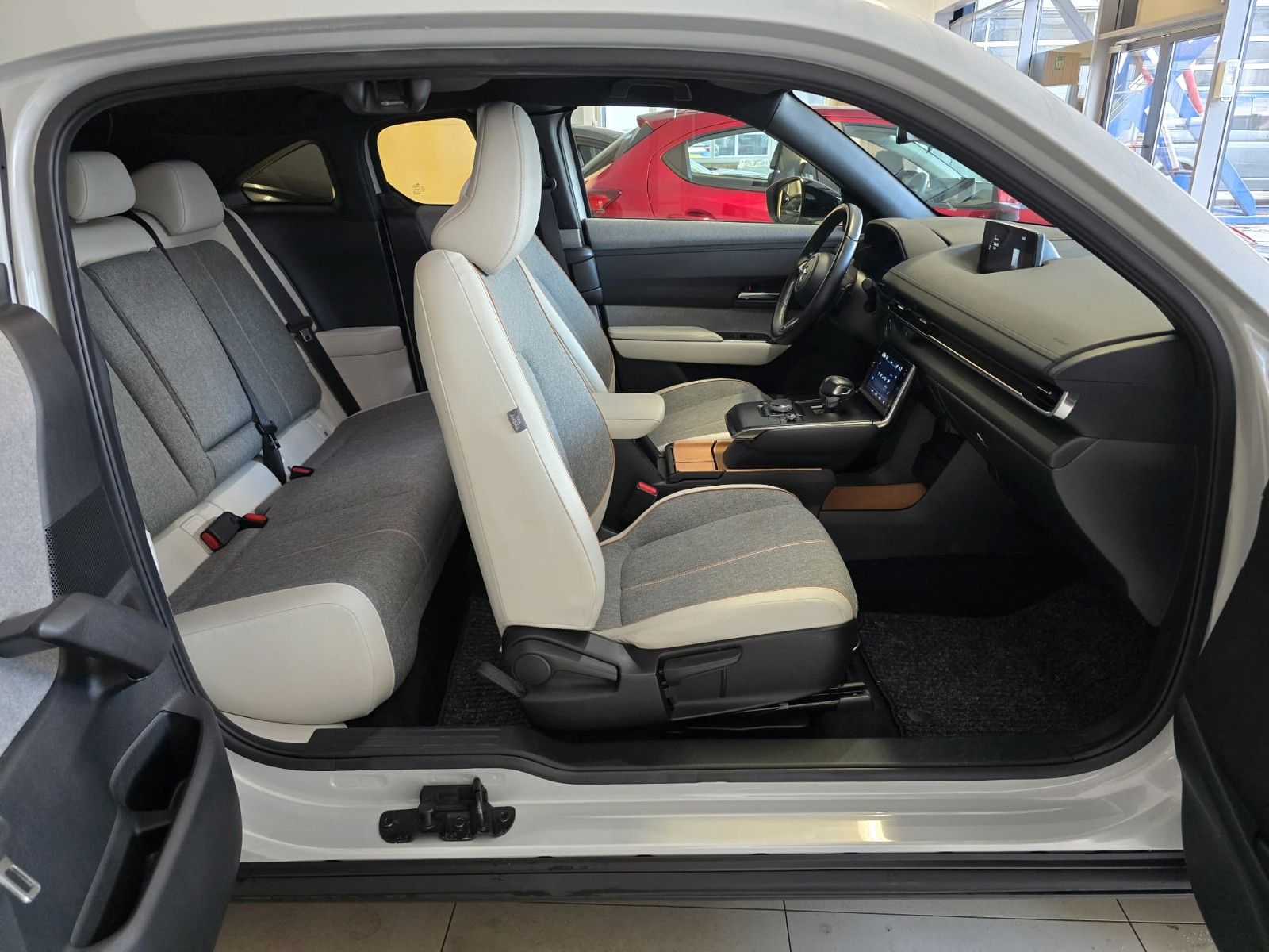 Mazda MX-30 - Bild 15