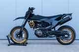 Husqvarna 701 SUPERMOTO "BLACK AND GOLD" NEUFAHRZEUG - SUPER MOTO