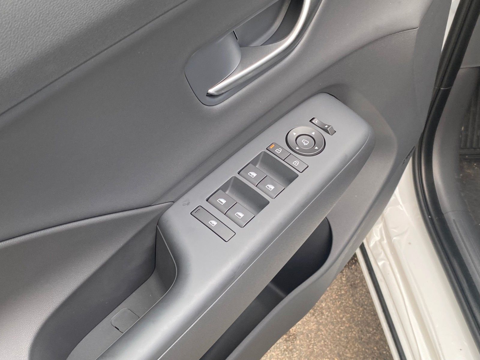 Fahrzeugabbildung Hyundai KONA EV Prime 150 kW *RW496KM*ACC*HeadUp*360°