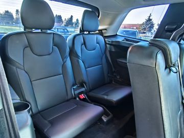 Volvo XC90 Momentum AWD*Vollausstattung*AHK*7-Sitzer*