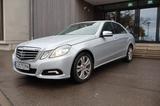 Mercedes-Benz E 350 E Limousine E 350 4Matic/Leder/Navi/6ZYL - Mercedes-Benz E 350 aus 2010: 4matic