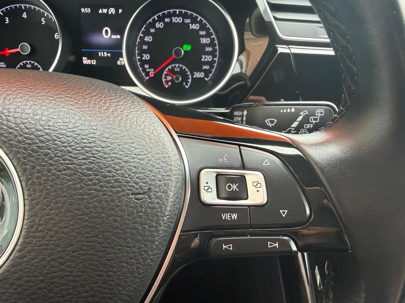Volkswagen Touran Highline 7 Sitzer ACC Kamera, миниатюра 20