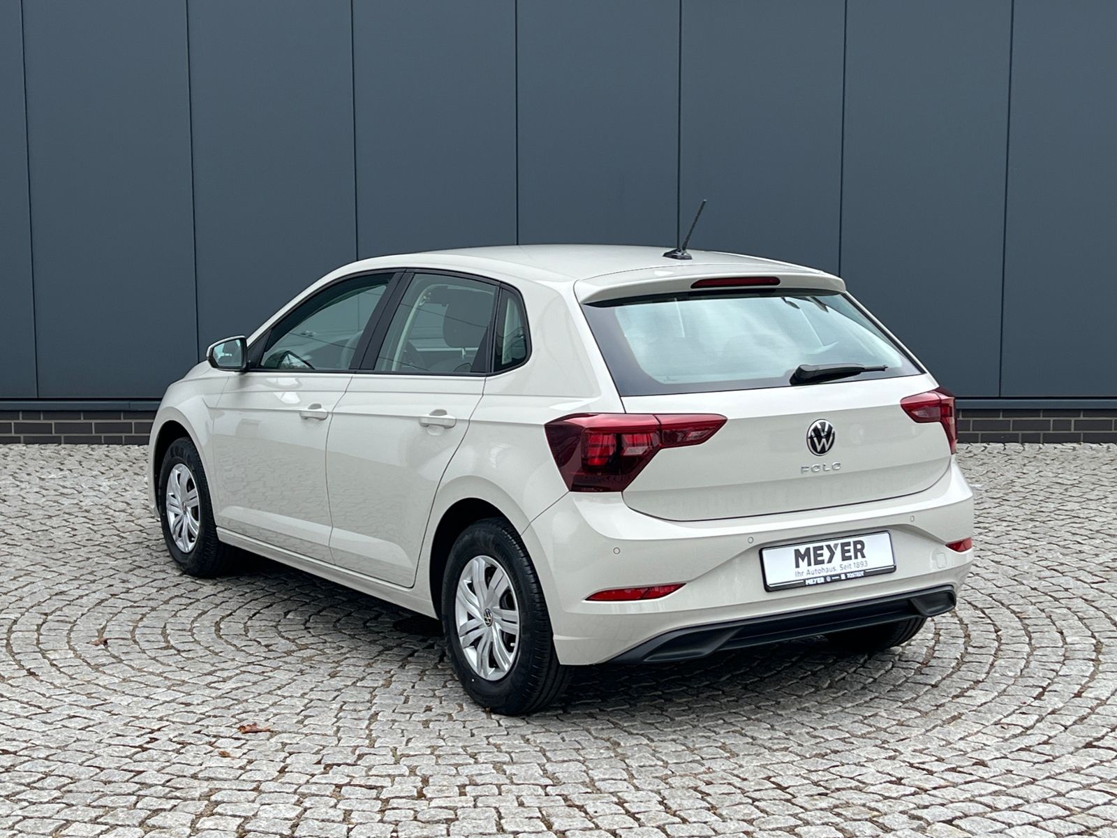 Fahrzeugabbildung Volkswagen Polo 1.0 MPI *LED, Klima, Sitzhzg., AppConnect,