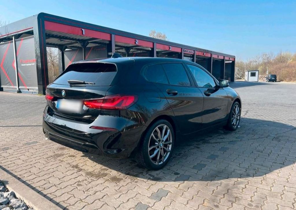 Image of BMW 118