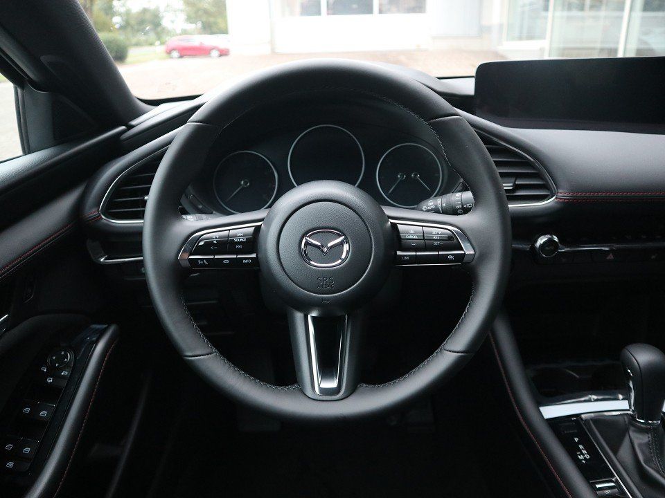 Fahrzeugabbildung Mazda 3 2025 M-Hybrid Homura G-140 AT *Oktober-Aktion*