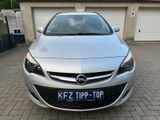 Opel Astra J Sports/1.Hand/Automatik/Scheckheft - Opel Astra Gebrauchtwagen in Oberhausen