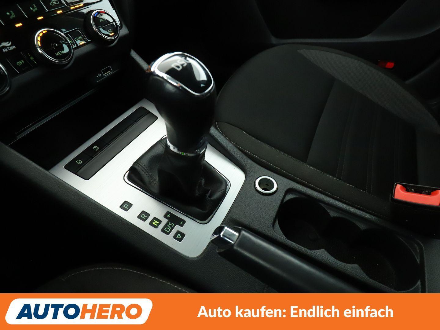 Skoda Octavia 1.5 TSI ACT Tour Aut.*NAVI*TEMPO*SHZ*PDC