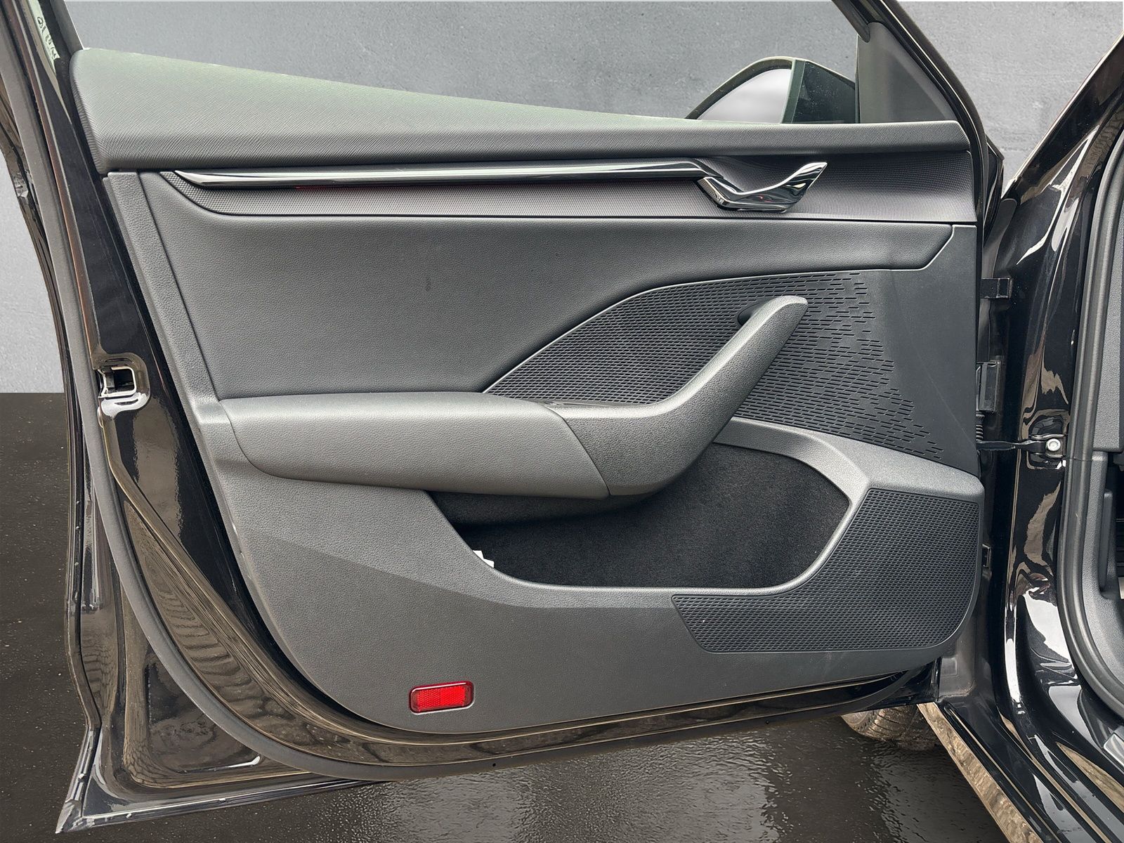 Fahrzeugabbildung SKODA Octavia Combi Sportline 1.5 TSI SmartLink LED