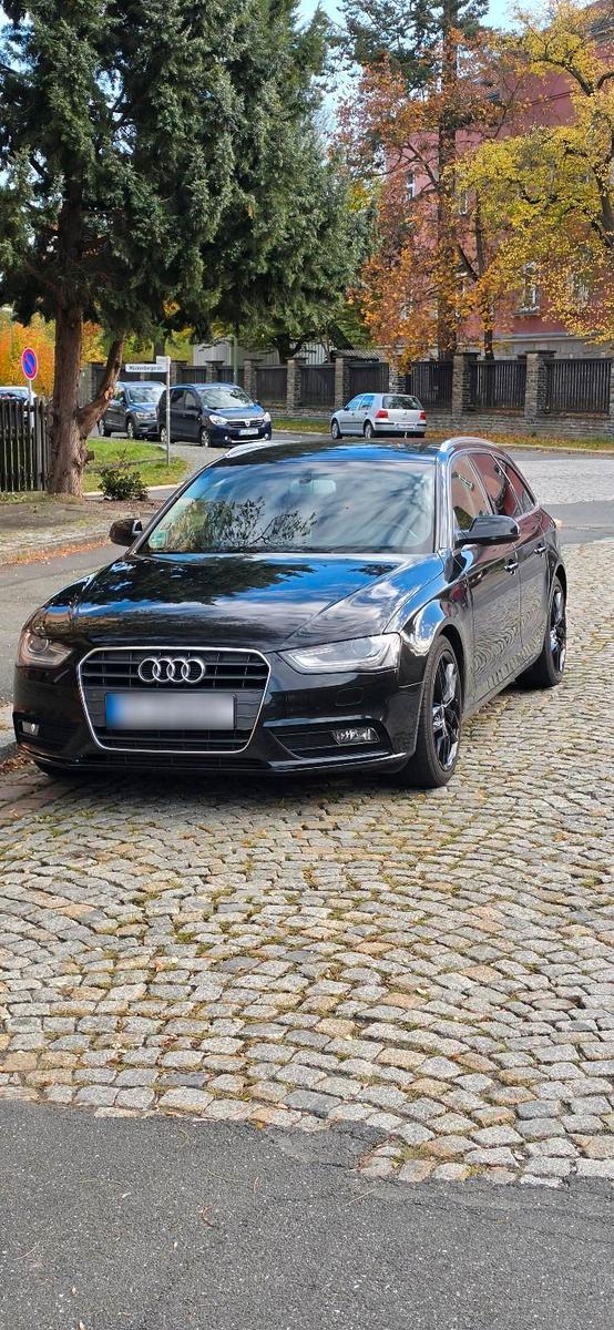 Audi A4, 2012