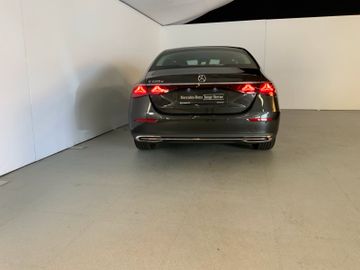 Mercedes E 220 - 6