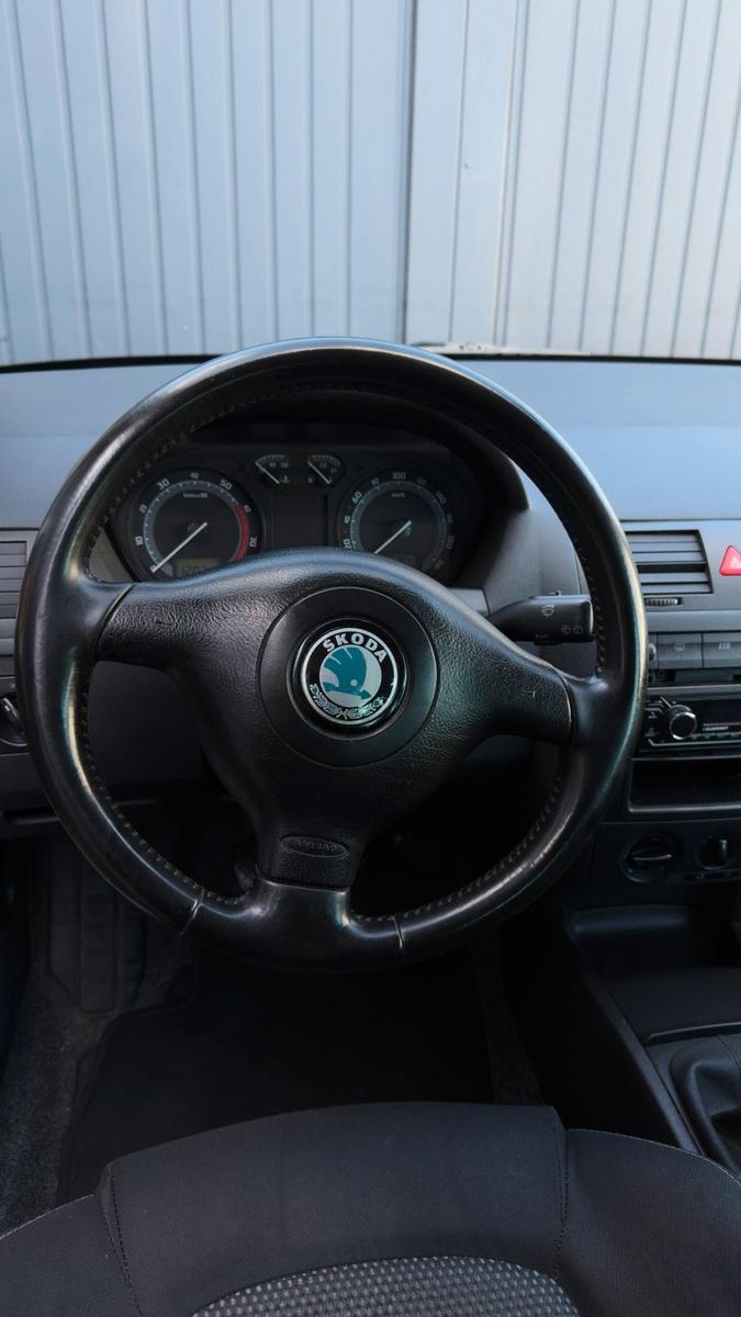 Skoda Fabia 2006 — photo 9
