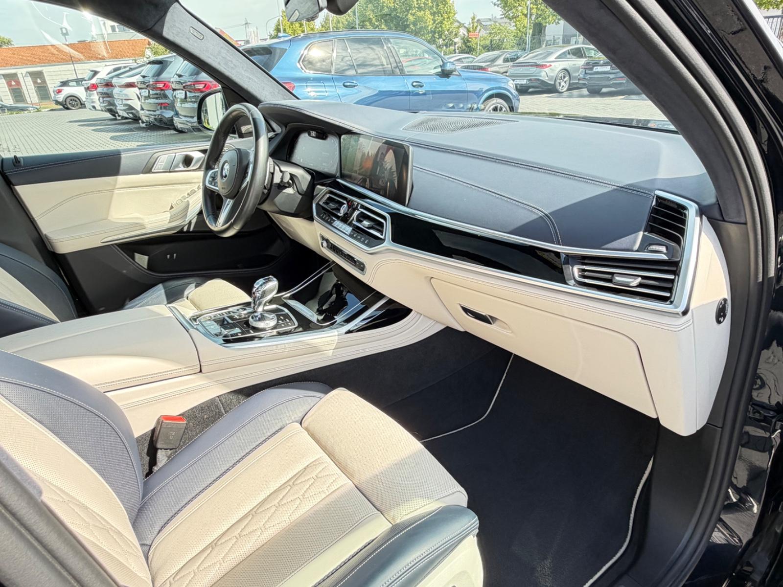 BMW X7*M50xd*M-SPORTPAKET*3xTV*6xSITZER*ACC*HUD*360