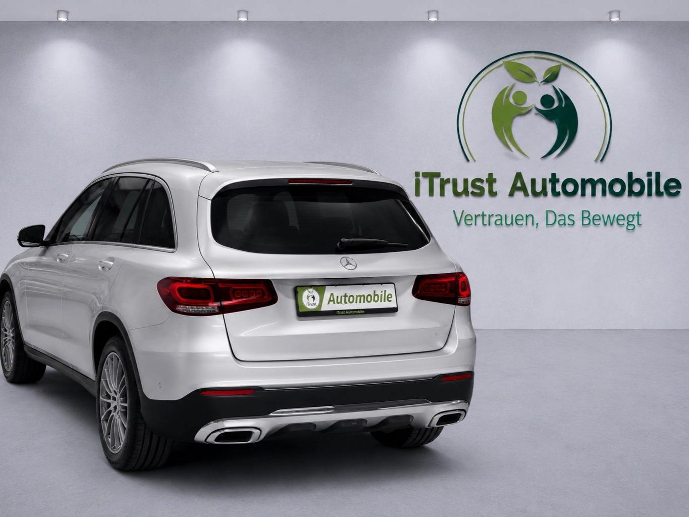 Mercedes-Benz GLC 300d 4Matic 1.HAND MULTIBEAM KAMERA