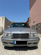 Mercedes-Benz C 180 CLASSIC / 1. HAND / TÜV NEU / AUTOMATIK  - Mercedes-Benz C 180 aus 1998