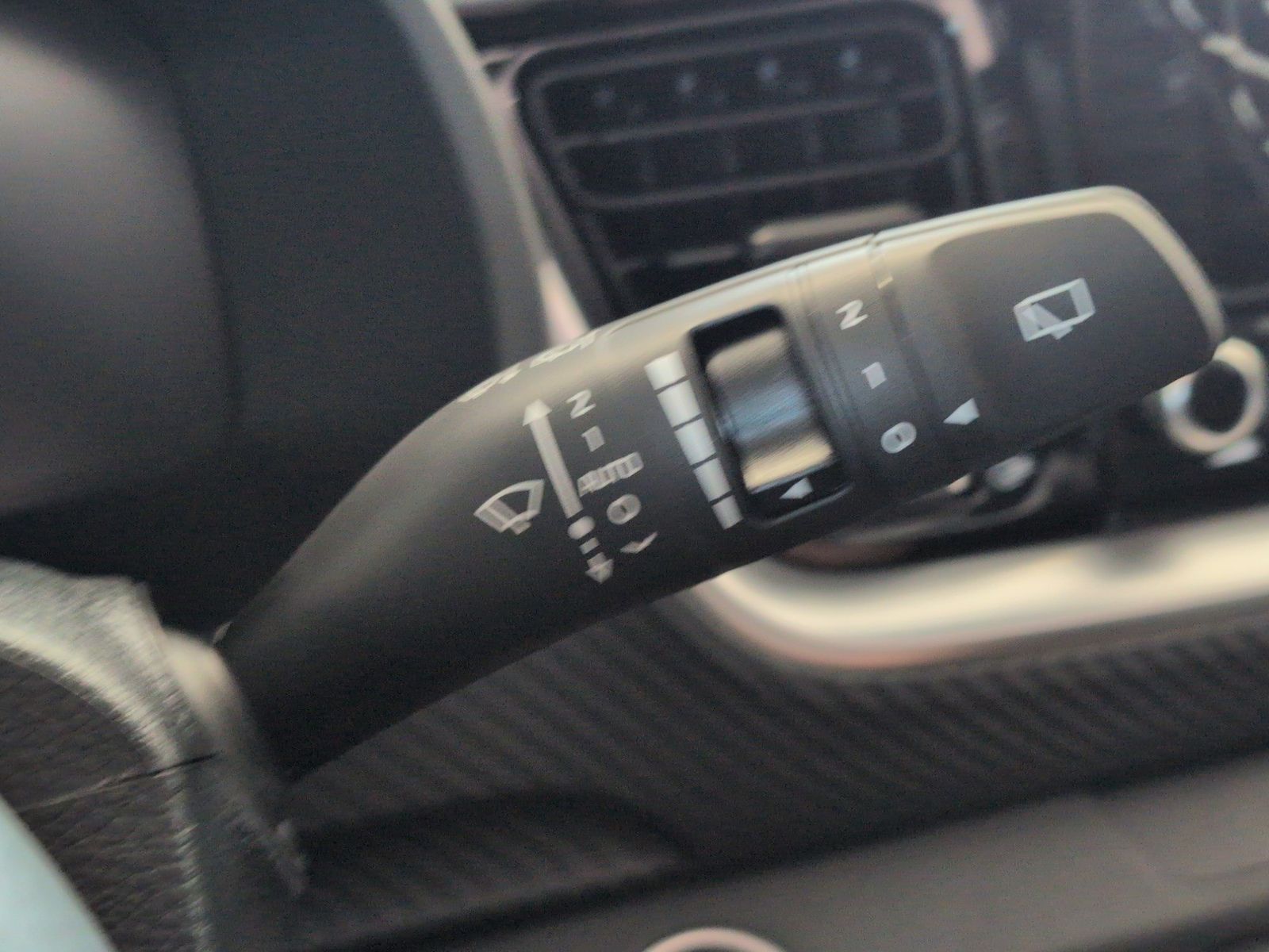 KIA Stonic  1.0 T-GDI 100 48V DCT GT-Line Technologie – Bild 34